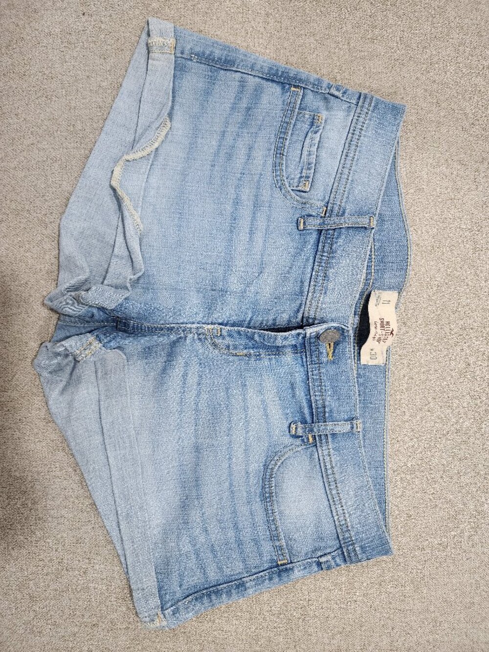 Hollister Low Rise Short-Shorts